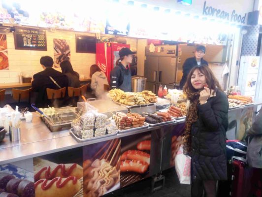 Món ăn tại chợ myeongdong